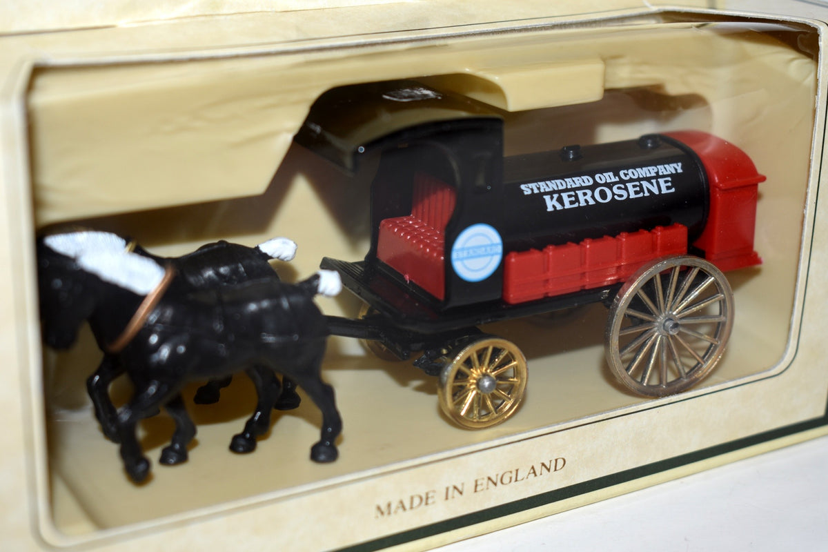 Lledo - Standard Oil Horse Drawn Kerosene Tanker