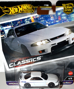 Hot Wheels Premium - Modern Classics - Nissan Skyline GT-R (BCNR33)