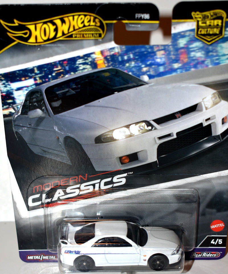 Hot Wheels Premium - Modern Classics - Nissan Skyline GT-R (BCNR33)