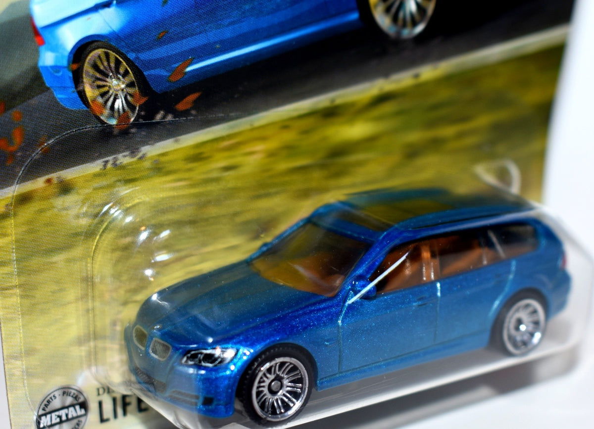 Matchbox  - 2012 BMW Touring "Shooting Brake" Wagon