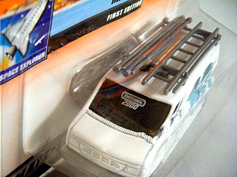 Matchbox 2000 Millennium Logo Chase Series - Ford Contractors Van