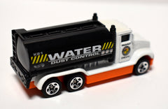 Hot Wheels (1997)  Peterbuilt Tank Truck - Road Dept Dust Control