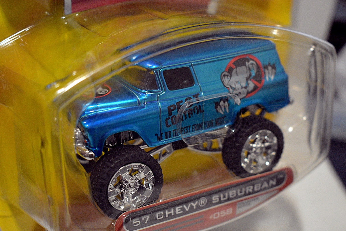 Jada High Profile -1957 Chevrolet Suburban 4x4