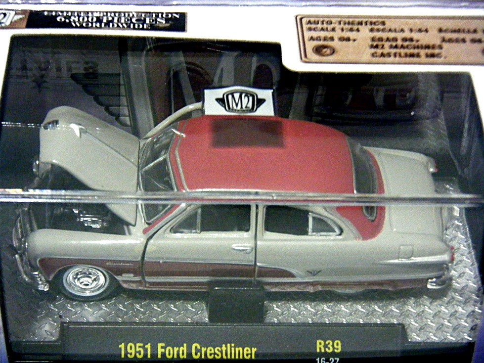 M2 Machines Auto Thentics 1951 Ford Crestliner