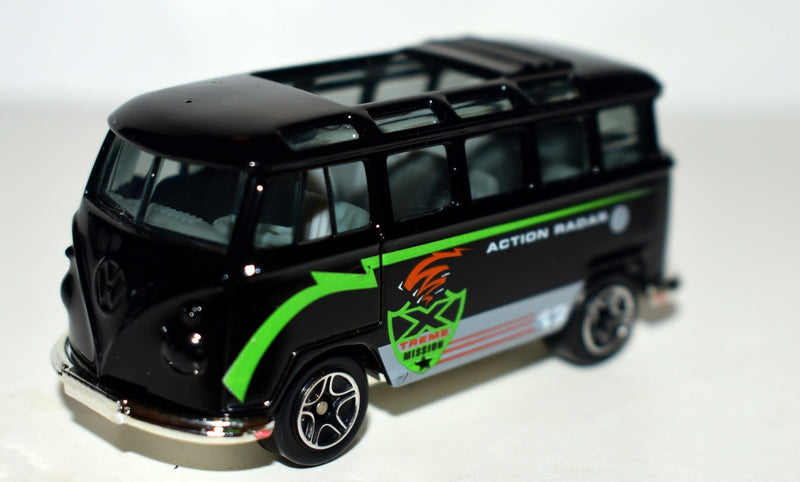 Matchbox - 1967 Volkswagen Transporter Storm Chaser Bus