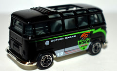 Matchbox - 1967 Volkswagen Transporter Storm Chaser Bus