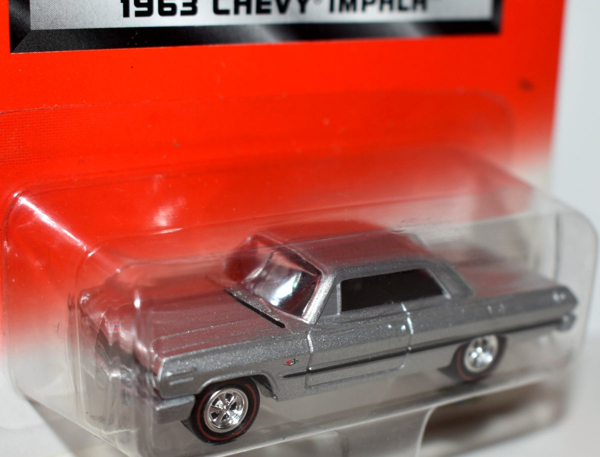 Johnny Lightning  JL Collection -1963 Chevrolet Impala
