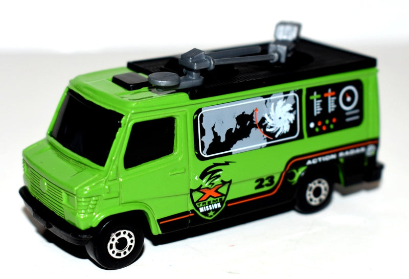 Matchbox Mercedes Benz Storm Tracker Truck