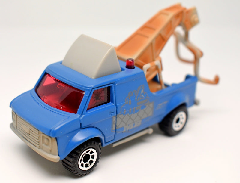 Matchbox - GMC Scrapyard BreakdownTruck