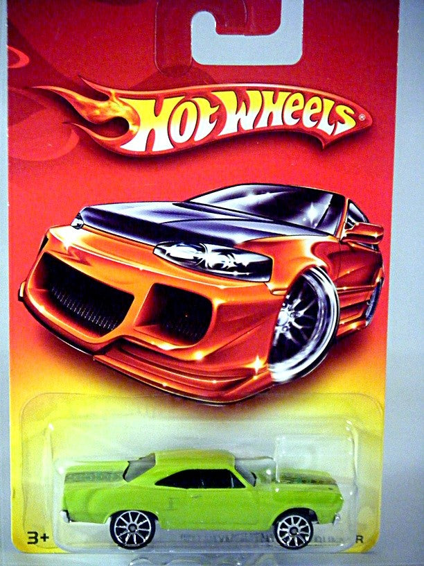 Hot Wheels Exclusive Assortment 1970 Plymouth Road Runner