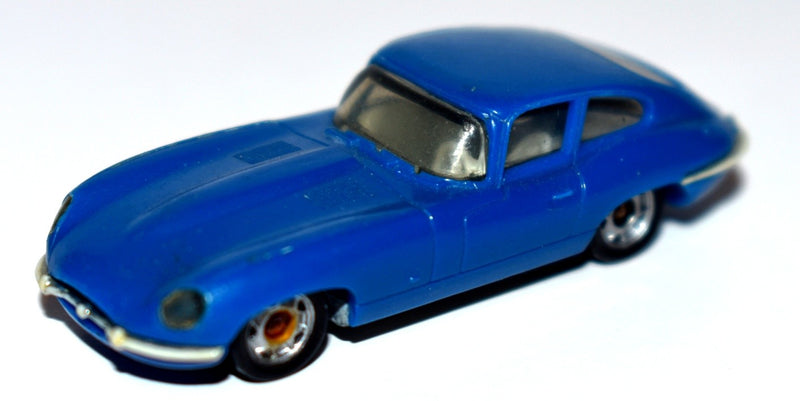 Monogram Mini Exact Series - Jagaur E-Type Coupe