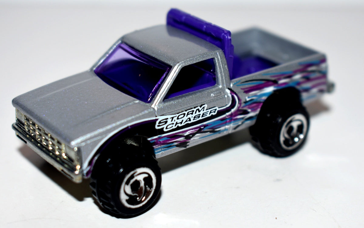 Hot Wheels Chevrolet S10 Storm Chaser Pickup Truck