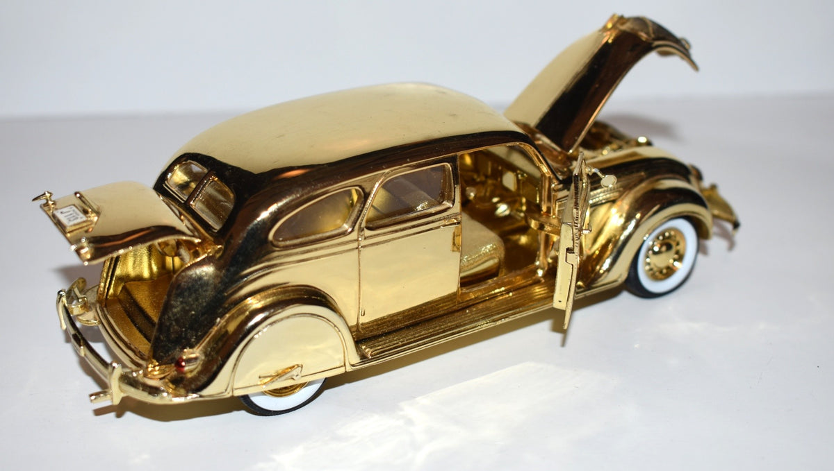 Signature Models - 1936 Chrysler Airflow