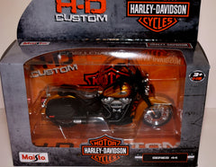 Maisto Harley Davidson  - 2023 Heritage Classic