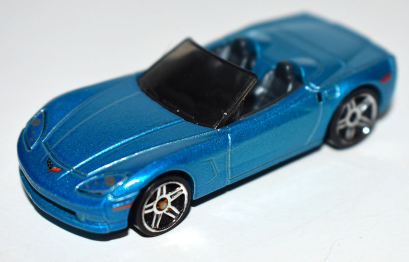 Hot Wheels -  2009 First Edition -   Chevrolet Corvette C6 Convertible