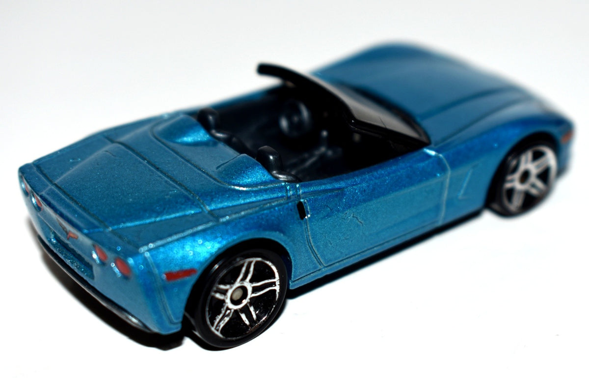 Hot Wheels -  2009 First Edition -   Chevrolet Corvette C6 Convertible