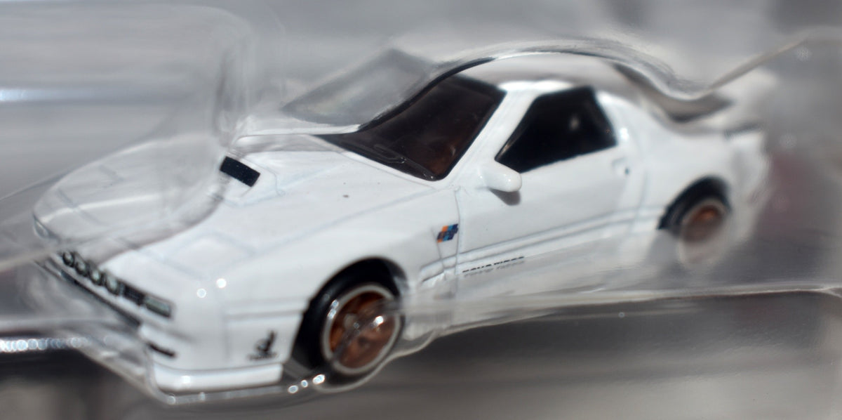 Hot Wheels Premium -  Mazda Set - '04 MazdaSpeed Miata and RX7 FC Pandem