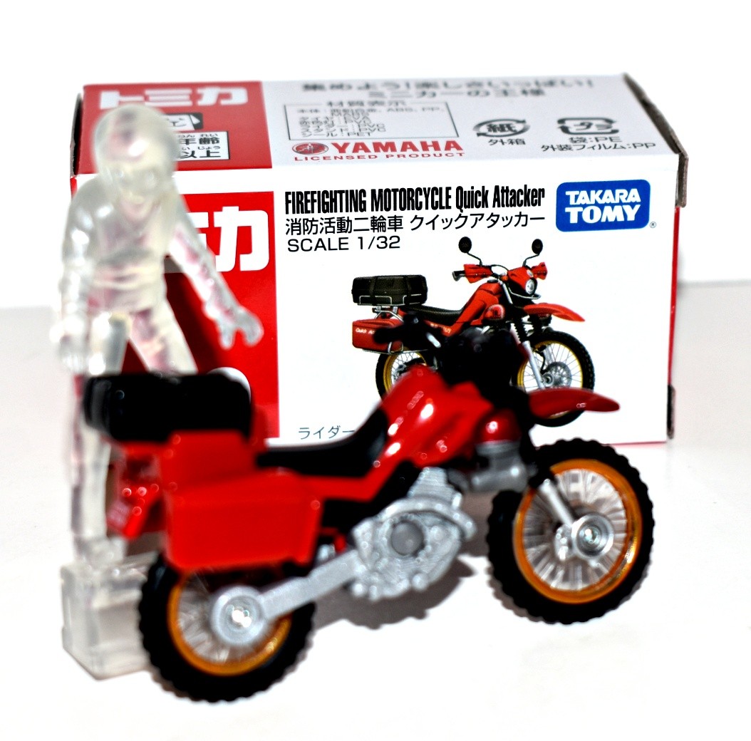 Tomica No 40 - Firefighting Motorcycle Quick Attack with Rider