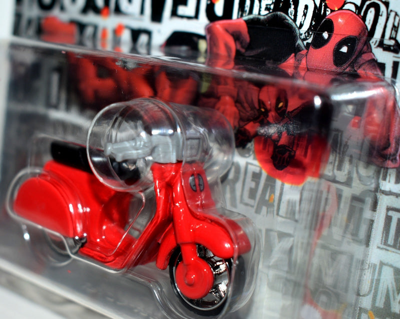 Hot Wheels Premium - Marvel - Deadpool Scooter