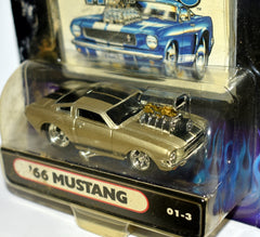 Muscle Machines 1966 Ford Mustang Fastback