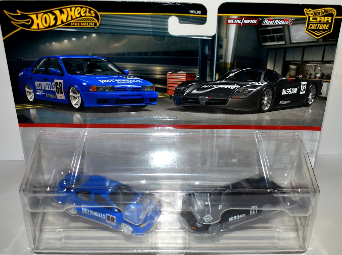 Hot Wheels Premium -  Nissan Racing Set - 1994 Nissan Primera & Nissan R390 GT1
