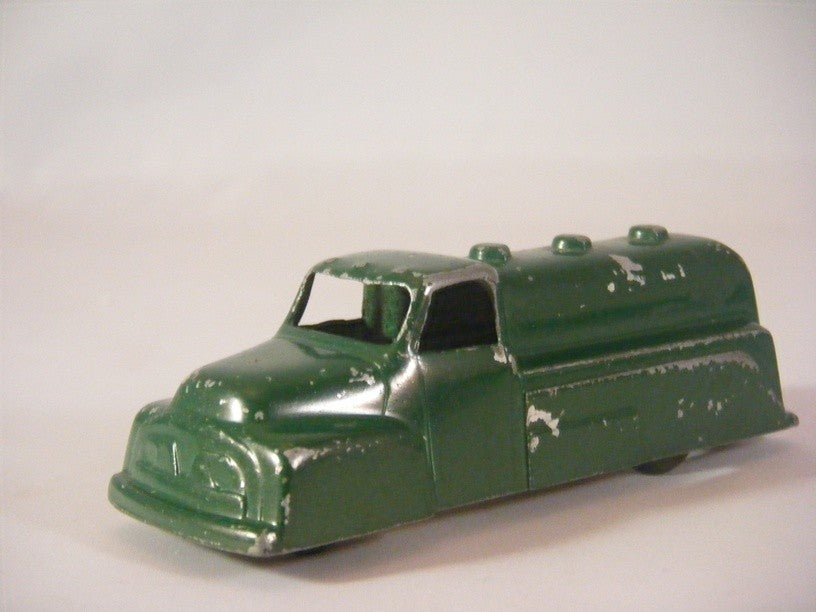 Goodee Toys - 1950's Ford Oil Tanker Truck