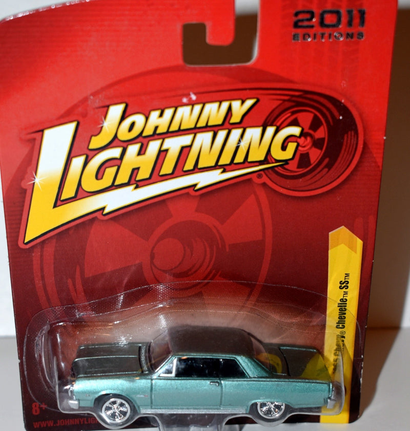 Johnny Lightning 1965 Chevrolet Chevelle Malibu SS