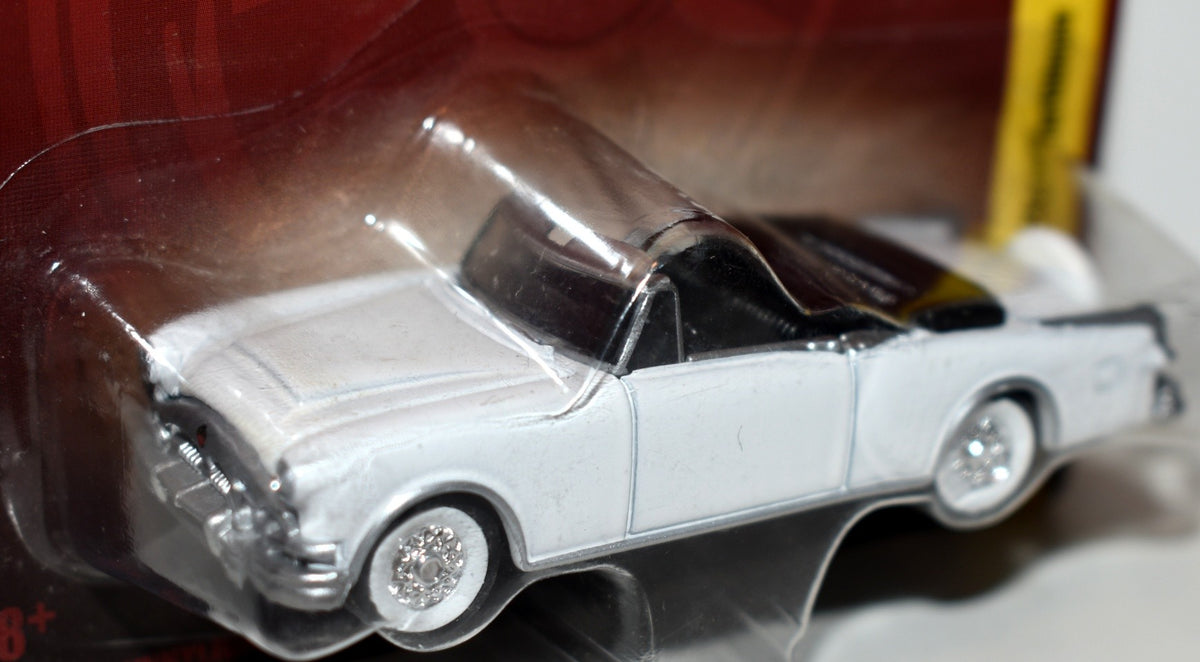Johnny Lightning Forever 64  Rare 1953 Packard Caribbean