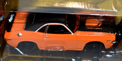 Maisto - Tow & Go - 1970 Dodge Challenger and Tow Truck Set