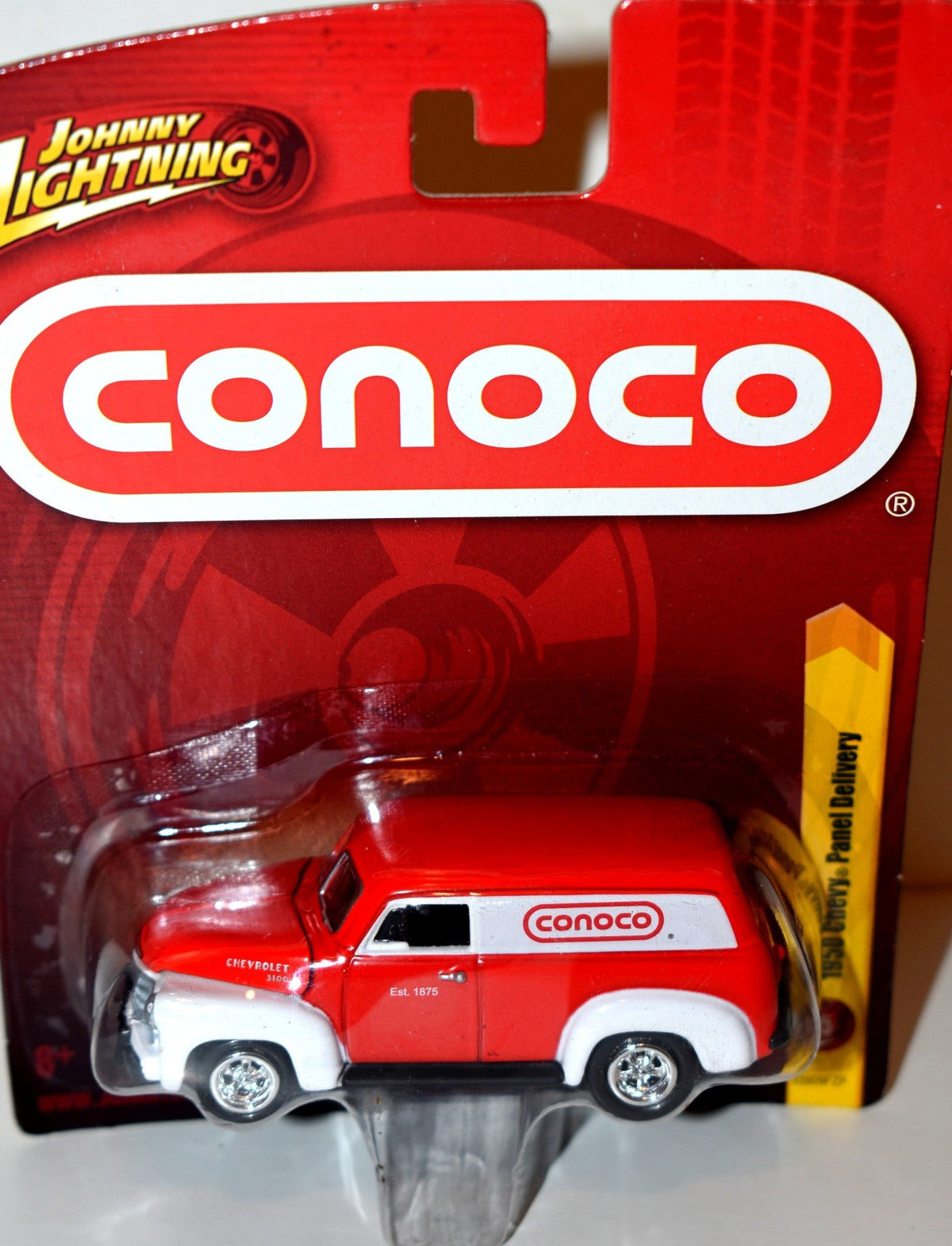 Johnny Lightning Forever 64  - Conoco Oil 1950 Chevrolet 3100 Suburban