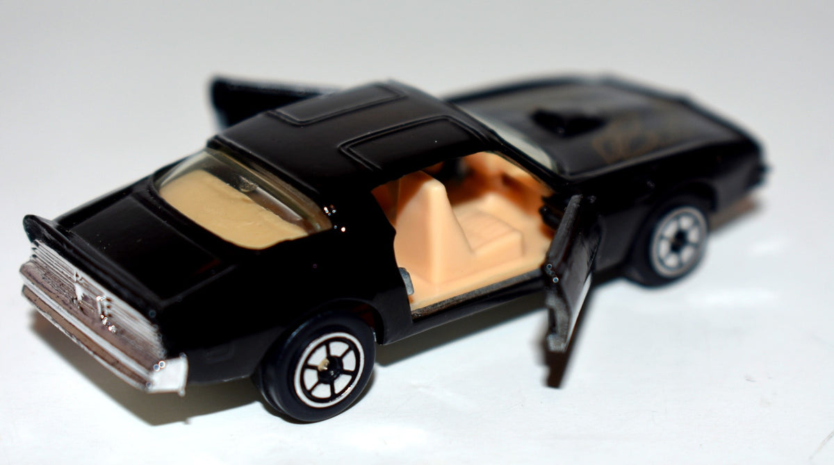 Yatming - Rocky Balboa's Rocky II Pontiac Firebird Trans Am