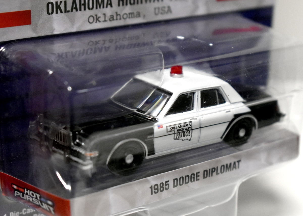 Greenlight Hot Pursuit - Oklahoma Highway Patrol 1985 Dodge Diplomat