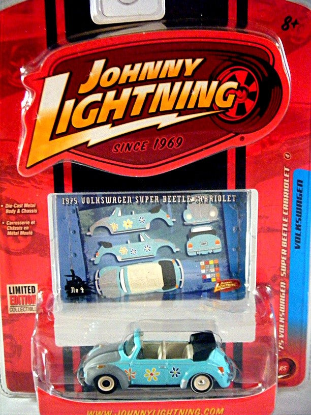 Johnny Lightning Volkswagens - 1975 VW Super Beetle Convertible - Hippy Bug
