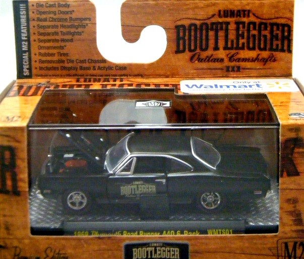 M2 Machines Bootlgger- 1969 Plymouth Roadrunner 440 6-Pack
