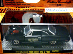 M2 Machines Bootlgger- 1969 Plymouth Roadrunner 440 6-Pack