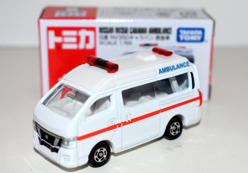 Tomica - Nissan NV350 Caravan Ambulance