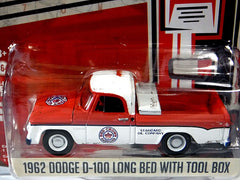 Greenlight - Running on Empty - 1962 Dodge D-100 Long Bed - Red Crown Gas - Standard Oil Co