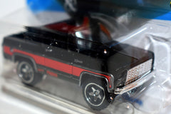 Hot Wheels - 1975 Chevrolet open top Blazer
