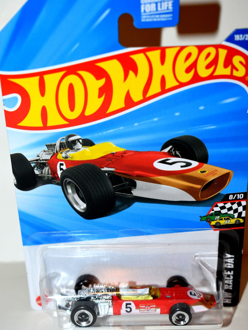Hot Wheels  - 1967 Lotus Type 49 Race Car