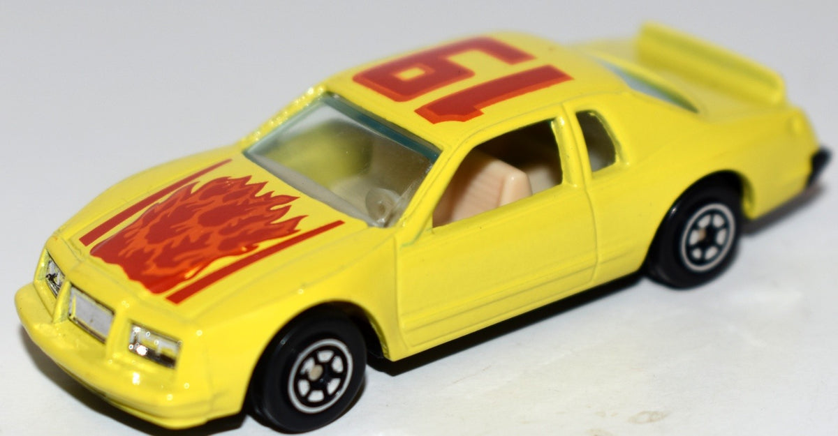 Yatming - Ford Thunderbird Turbo Coupe