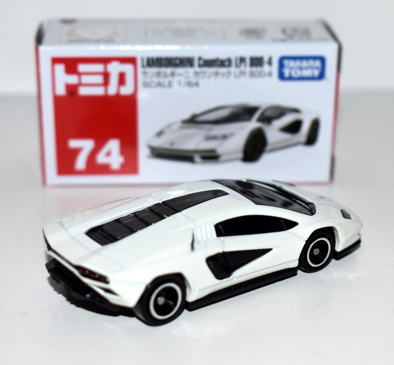 TOMY -  No 74- Lamborghini Countach LPI 800-4