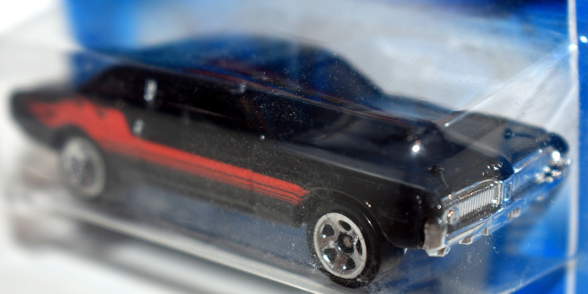 Hot Wheels  1968 Mercury Cougar