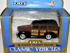 Ertl  Vintage Vehicles - 1940 Woody Station Wagon