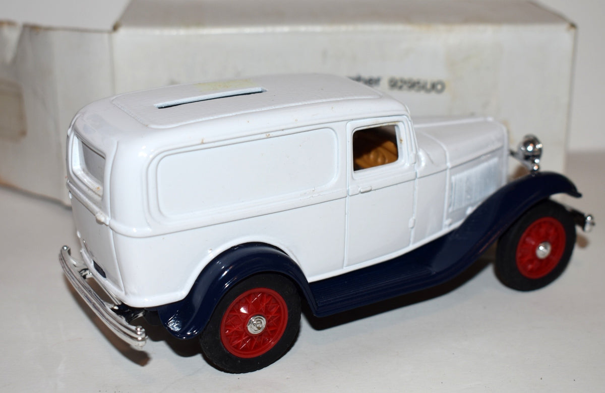 Ertl -  1932 Ford Panel Van Blank Promo Coin Bank