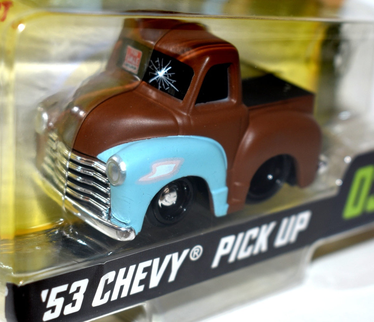 MGA Entertainment - CarTuned - 1953 Chevy 3100 Pickup Truck