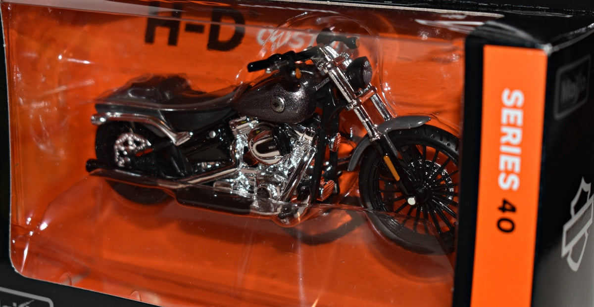 Maisto Harley Davidson Series 40 - 2016 Harley Breakout