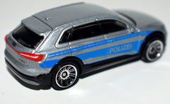 Matchbox - Audi E-Tron SUV Polizei