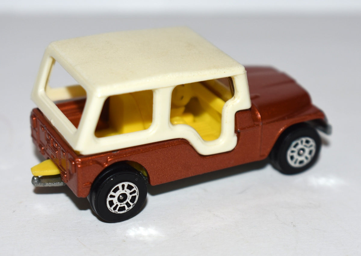 Corgi Juniors - Jeep CJ-6 with Top