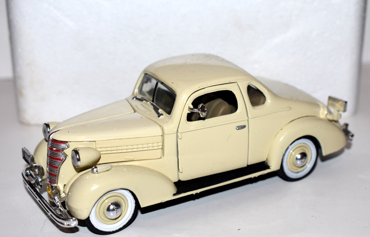 National Motor Museum Mint - 1938 Chevrolet Master Deluxe Business Coupe