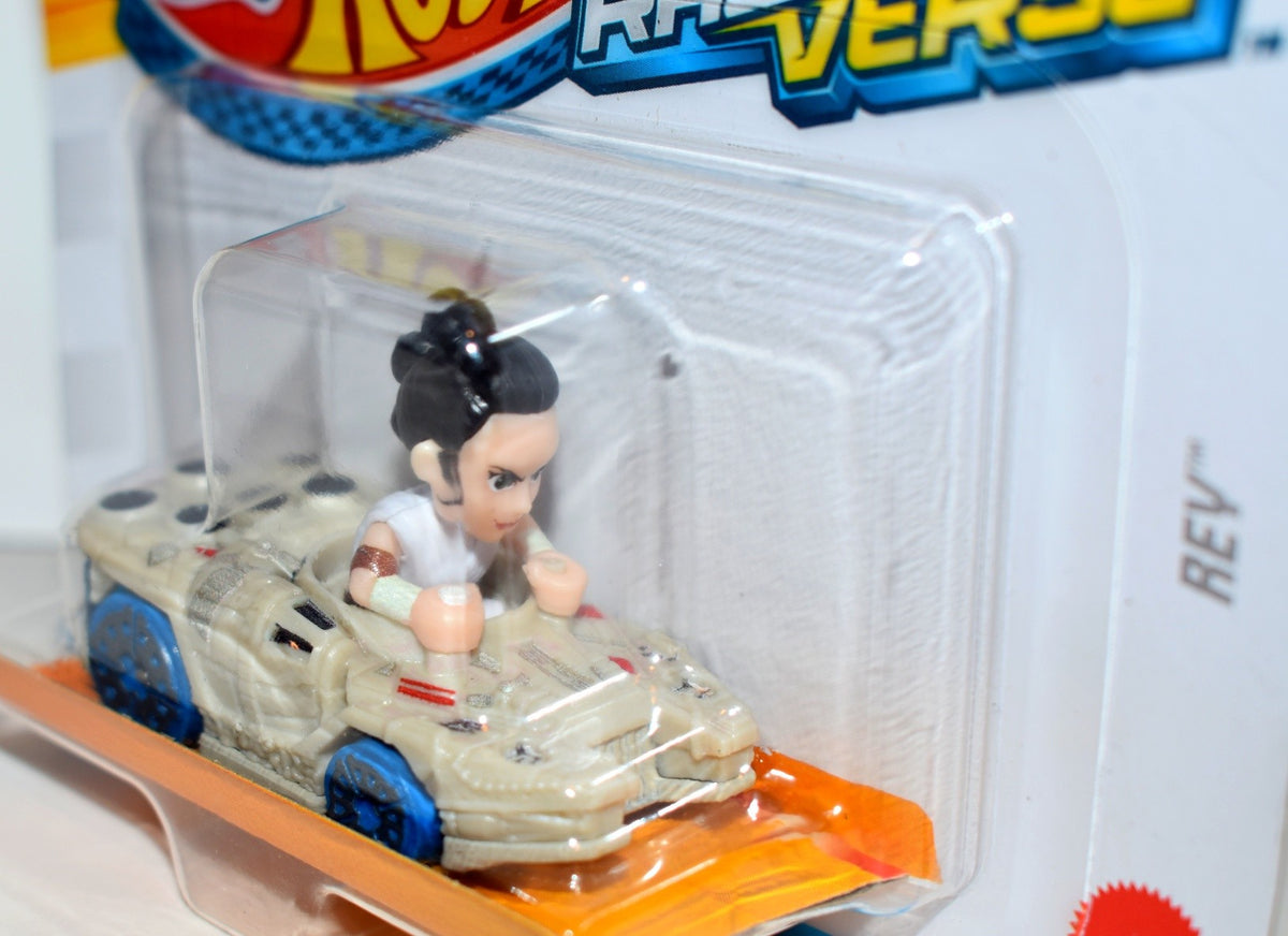Hot Wheels Racer Verse - Star Wars Rey's Millennium Falcon – Global ...